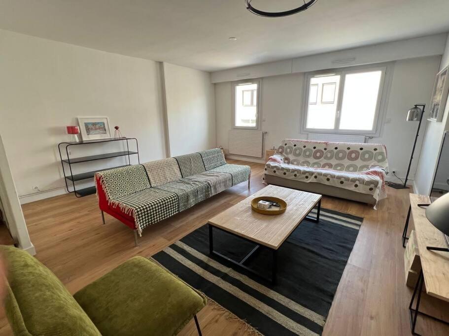 Superbe Appartement Avec Parking La Rochelle  Bagian luar foto